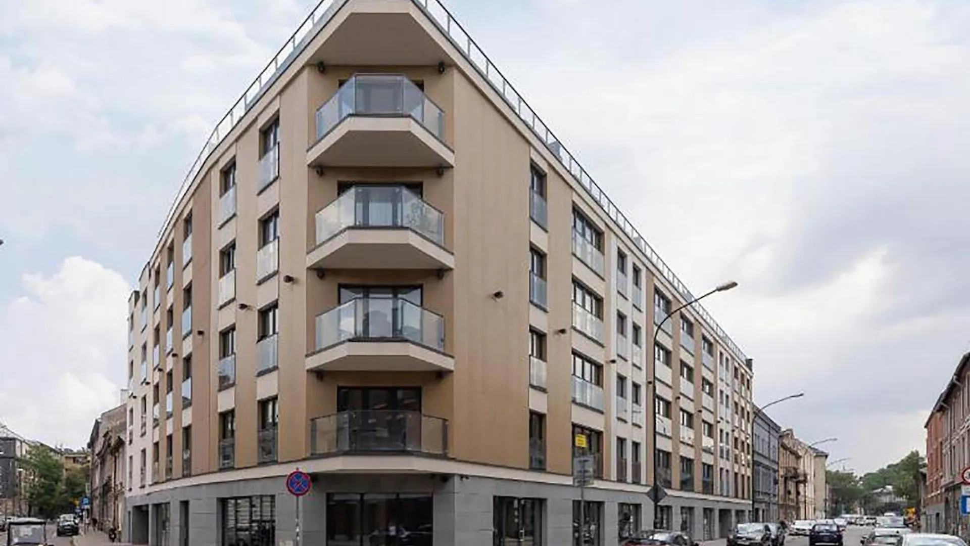 Rooftop Apartment With Terrace By T Kraków Polska